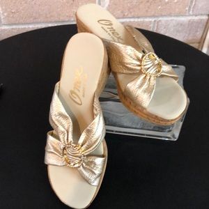 Onex cork sandal wedge gold